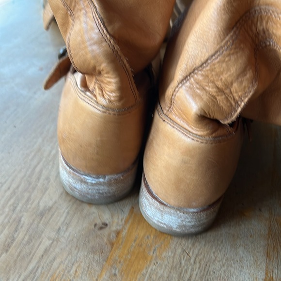Like new Frye engineer boots - Picture 7 of 11